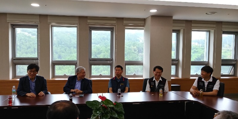 내빈간담회2_20190725.jpg